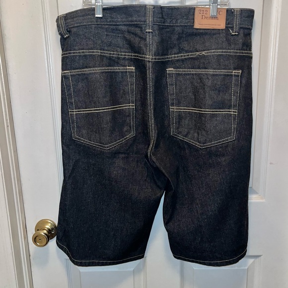 212 NYC DENIM Men’s Denim Jean Shorts. Sz 36. - Picture 2 of 4